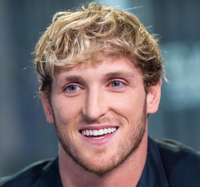 The hairline of Logan Paul