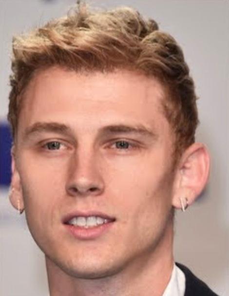 The hairline of Machine Gun Kelly