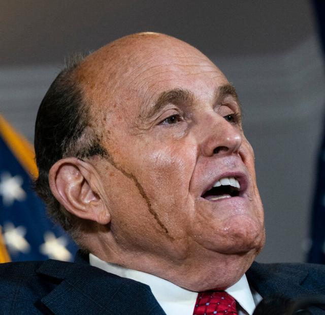 The hairline of Rudy Giuliani