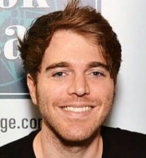 The hairline of Shane Dawson